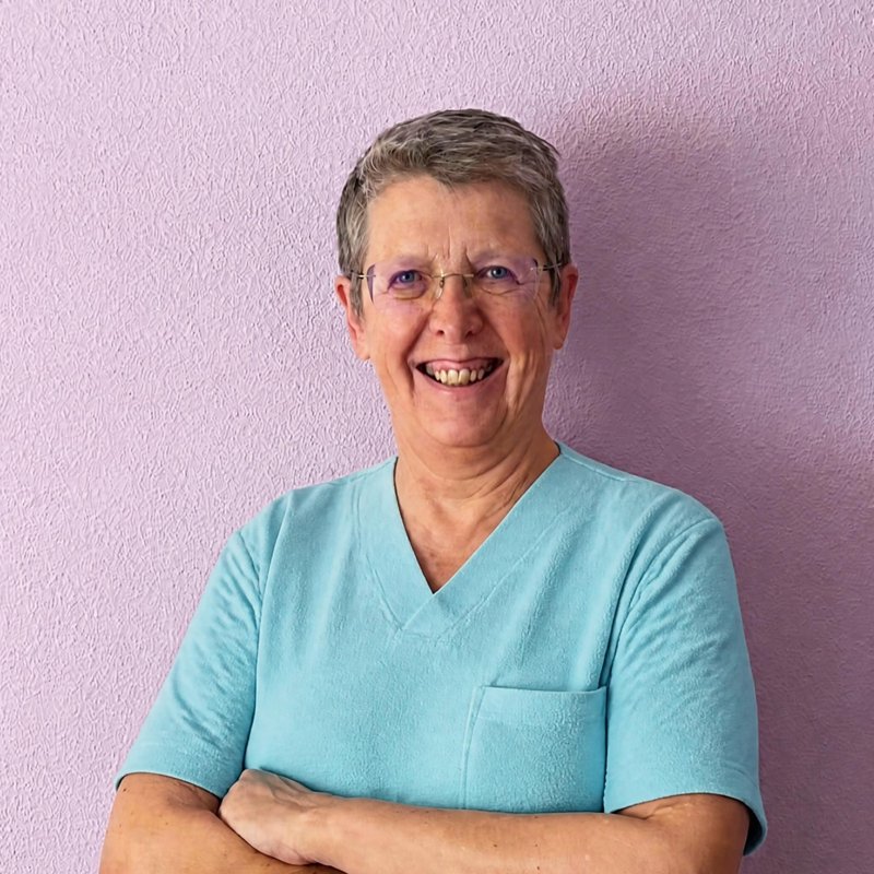 La Dra. Nuria Francés, médica y odontóloga